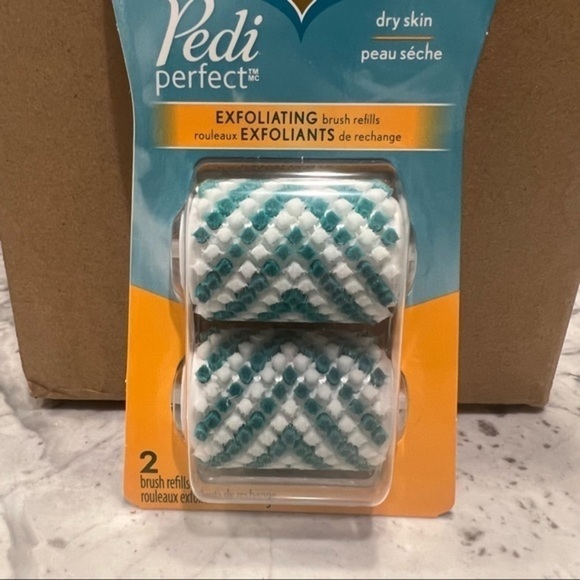 Amope Pedi Perfect Electronic Foot File Exfoliating Brush Refills, 2 Count - Picture 4 of 5